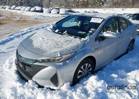 2022 Toyota Prius Prime Le из США, поврежденный, VIN JTDKAMFPXN3225453